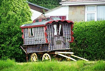 Цыганский дом на колесах