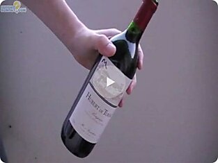 Как открыть вино ботинком