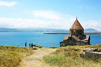 Почему стоит посетить Армению
