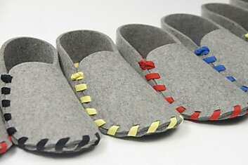 Lasso Slippers: просто самые простые тапочки