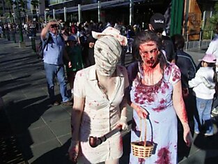 «Zombie Walk» прогулка зомби