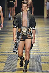 Новая мужская мода от Versace