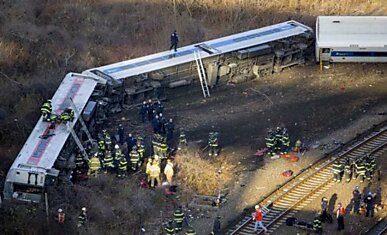 Железнодорожная катастрофа в Нью-Йорке (37 фотографий)