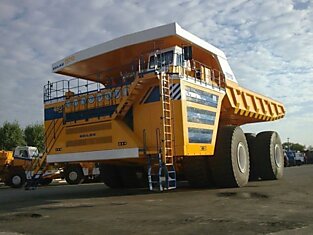 В Белоруссии построили самый большой грузовик в мире