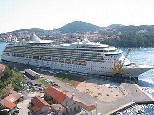 «Brilliance of the Seas» - самый большой круизный лайнер в мире (37 фото)