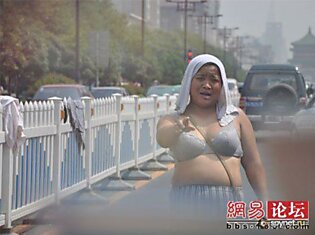 Новый способ вымогательства денег на дорогах Китая (7 фото)