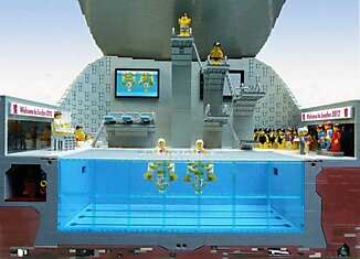 Лондонский бассейн Olympics Aquatic Center 2012 из конструктора Lego