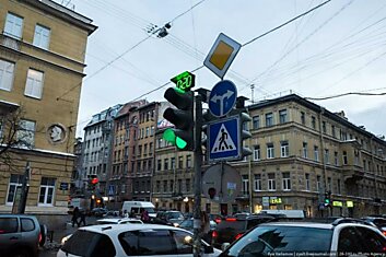 В Санкт-Петербурге почти все светофоры переведены на светодиоды