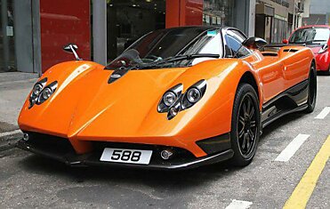 Разбитый суперкар Pagani Zonda F