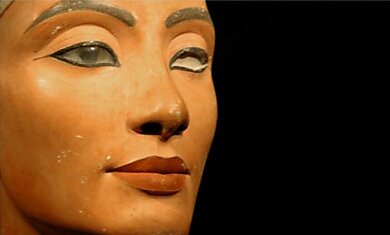 Нефертити  была реальной женщиной из плоти и крови.