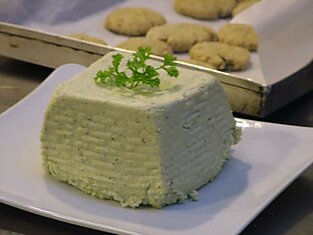 Сыр из подсолнечных семечек — веганский рецепт