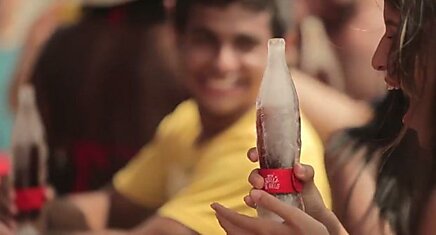 Coca-Cola выпустила бутылку