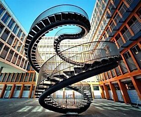 Бесконечная лестница в Мюнхене, Германия