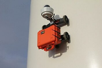 Создан робот-скалолаз для осмотра ветряных турбин