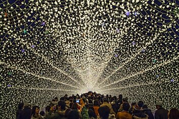 В Японии открылся зимний фестиваль света